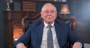 Charlie Munger Biography: From Harvard Law to Billionaire Investor and Mental Models Master