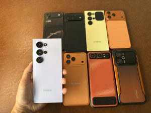 Android vs iPhone for Remote Workers in 2026: Productivity, AI & WFH Compared