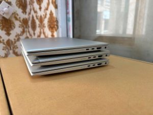 Laptops by course: what changes